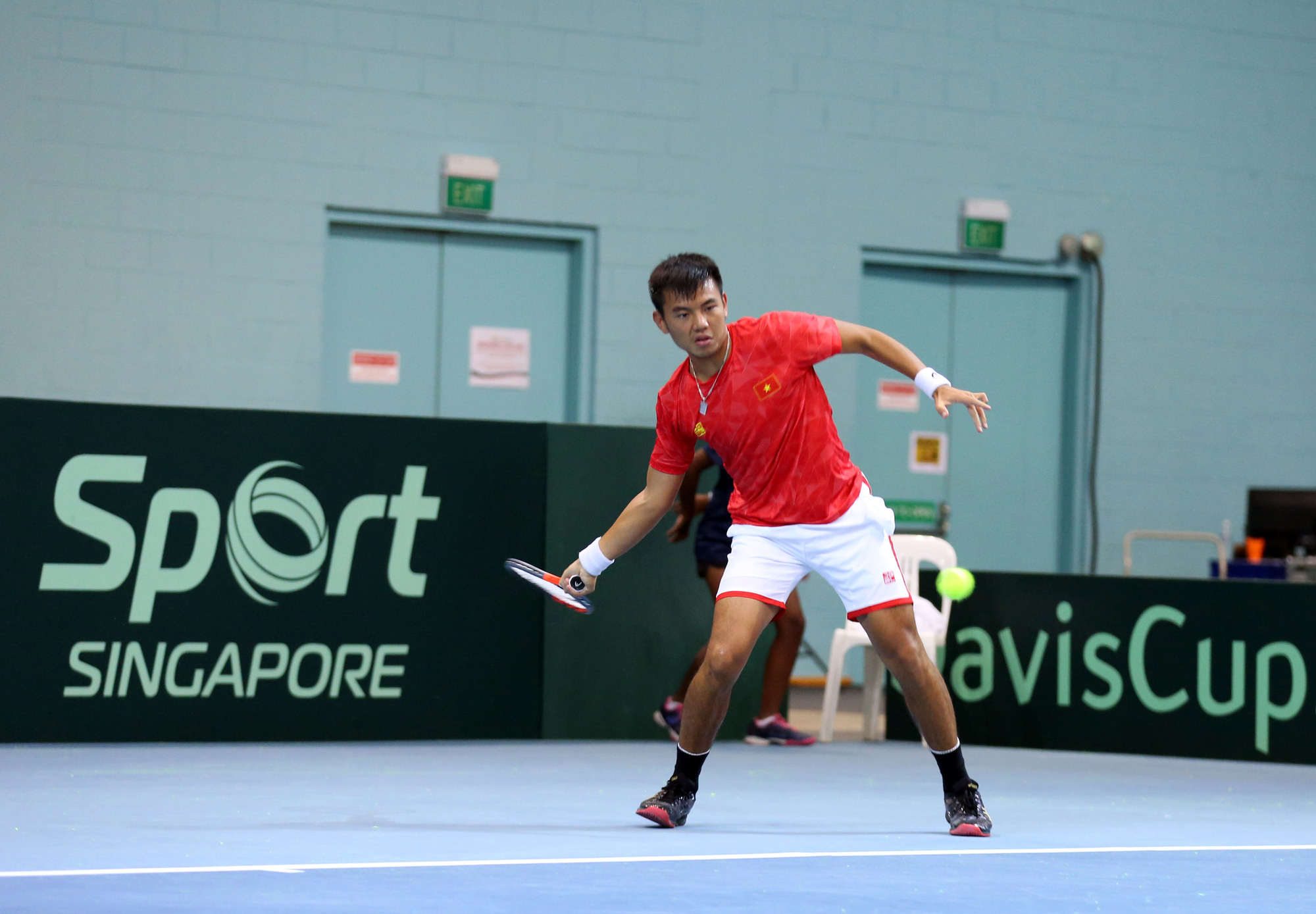 Linh Giang và Hoàng Nam xuất sắc đưa Việt Nam lên play-off Davis Cup