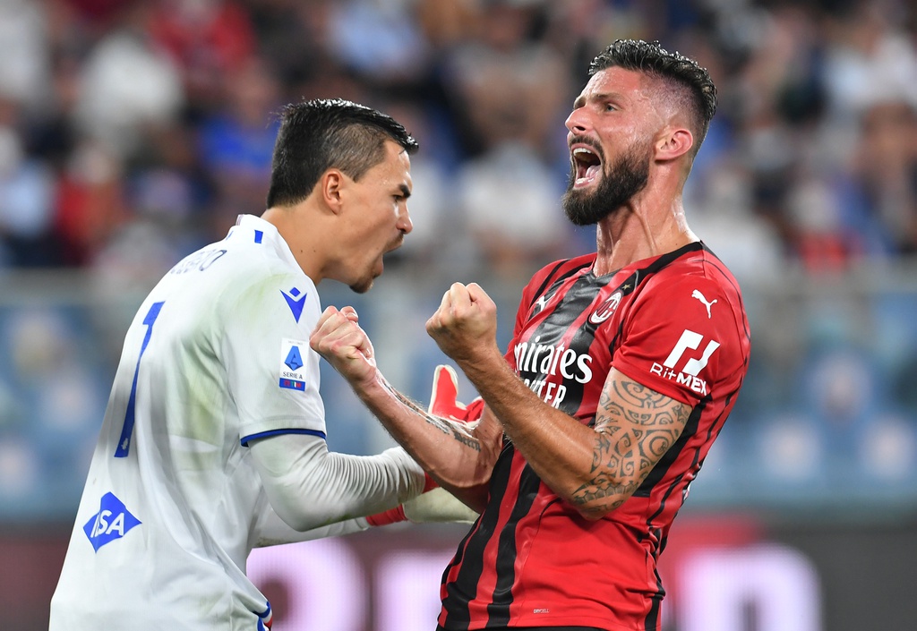 Olivier Giroud tỏa sáng trong trận Milan vs Caglia