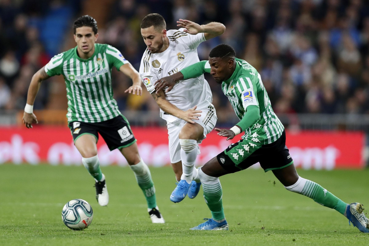 Chiến thắng Betis đã mang về vị trí dẫn đầu bảng xếp hạng La Liga cho Real Madrid