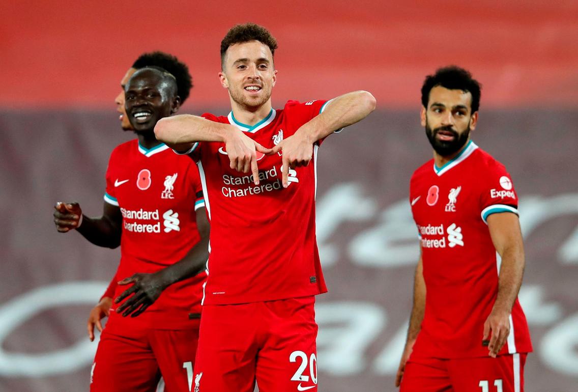 Liverpool tung bộ ba Mane - Jota - Salah trong trận gặp Leeds