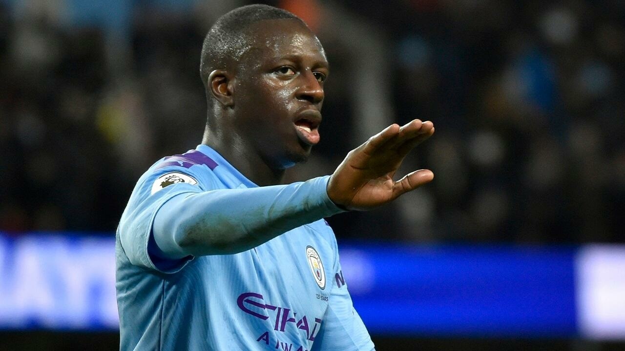 Mendy bị loại khỏi trận Man City và Southampton