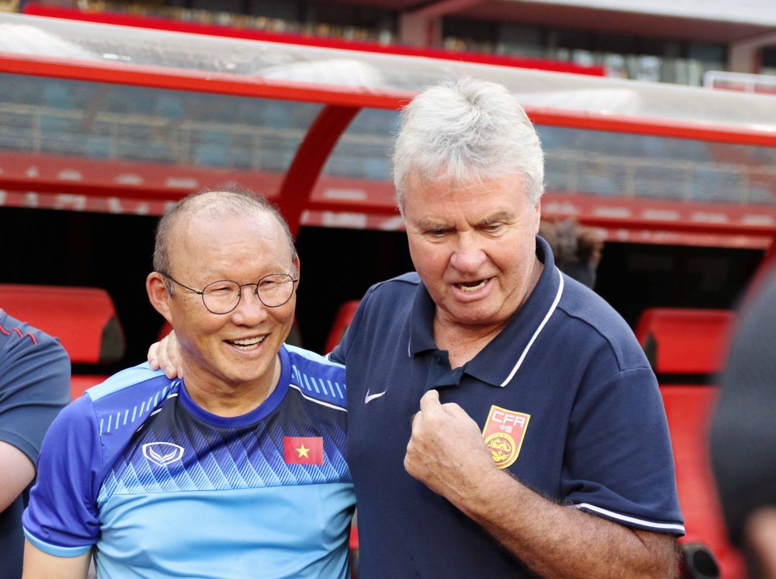 Park Hang-seo là trợ lý của Hiddink khi Hàn Quốc vào bán kết World Cup 2002