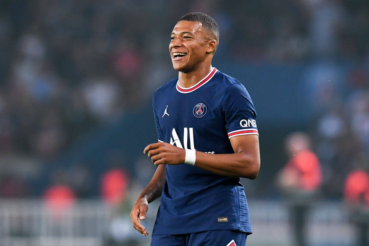 Mbappe ấn định tương lai ở Real Madrid, Liverpool nhắm "tương lai của Barca