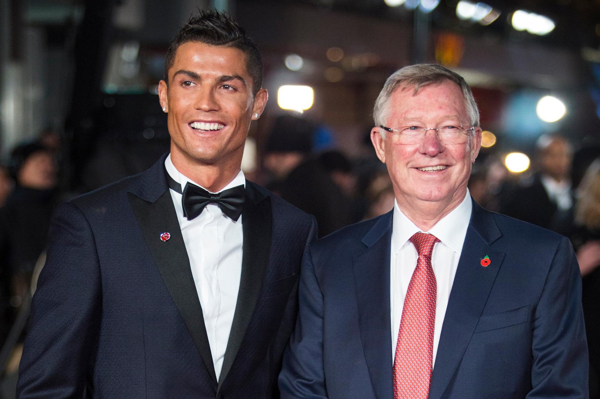 Cựu HLV Ferguson vui mừng khi CR7 trở lại MU