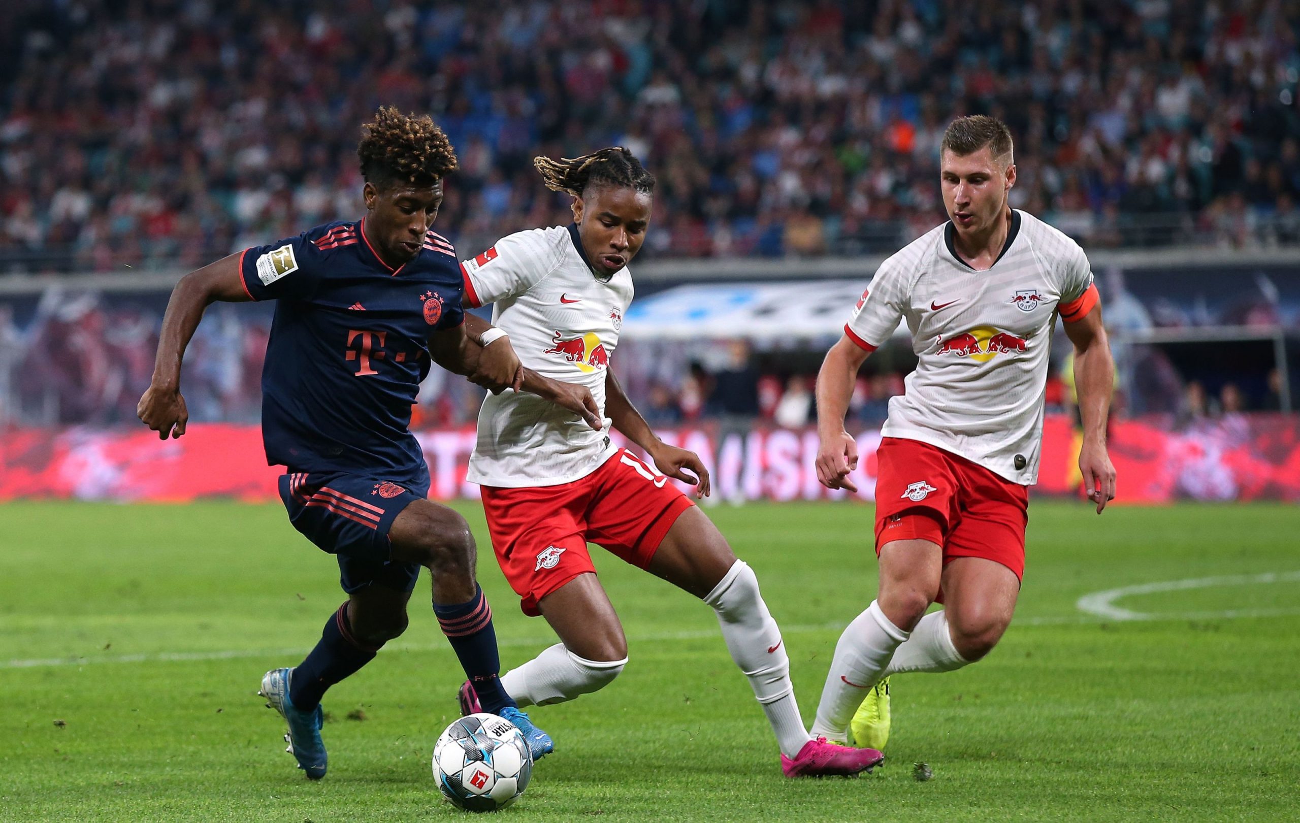 Bayern nghiền nát Leipzig ngay tại Red Bull Arena